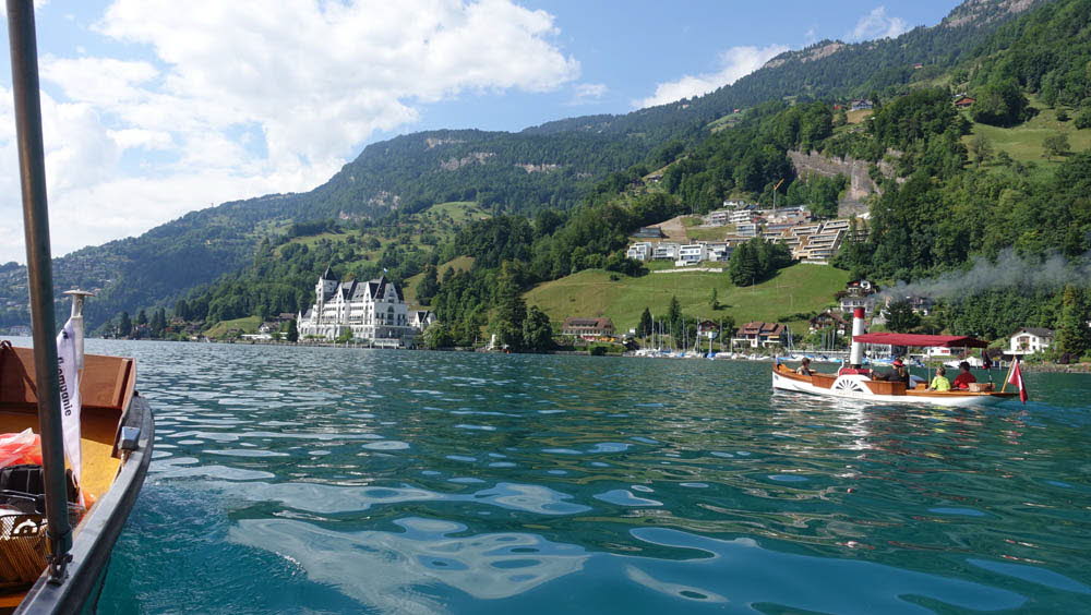 0100 25-06-2017 Vitznau, Liberty Belle aus Sicht von DB Zürihegel