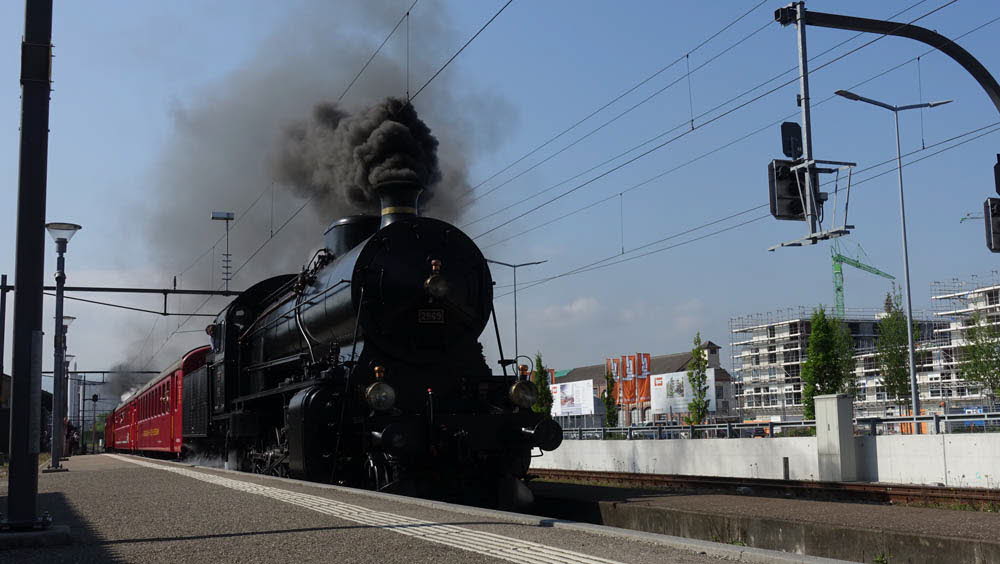 0133 05-05-2018 Bhf Arbon,  Ausfahr Dampf-Pendelzug mit C 5-6 #2969 und Ed 3-5 #4
