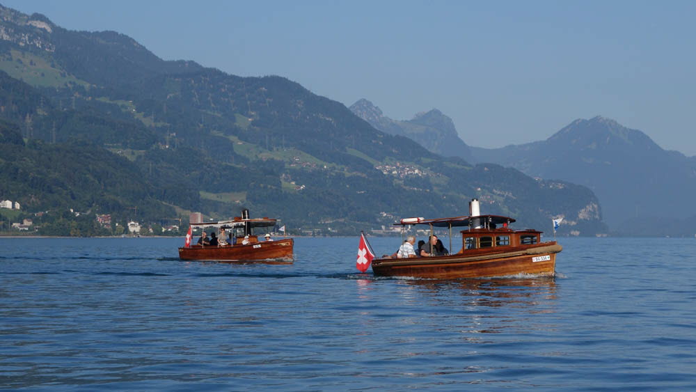 0505 21-07-2015 Unterterzen-Walenstadt, DB DELFIN und PENELOPE