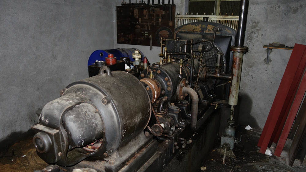 0626 21-07-2015 Walenstadt, ehem Steinbruch Lochezen, Kompressorhaus