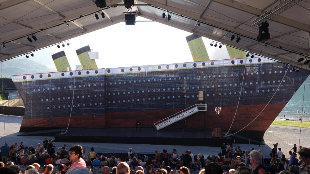 0707 21-07-2015 Walenstadt, Seebühne mit Musical Titanic