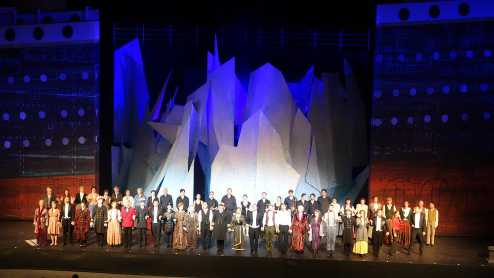 0732 21-07-2015 Walenstadt, Seebühne mit Musical Titanic